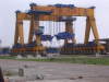 Rubber tire type beam hoisting Gantry crane