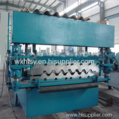 Ridge tile forming machine