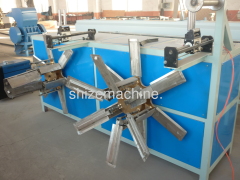 Plastic pipe winding machine