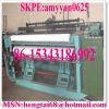 Shuttless weaving machine