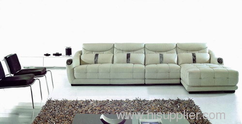 LEATHER SECTIONAL SOFA