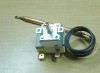 Liquid expansion thermostat