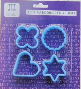 4Pcs Plastic Child Cake Mold Set / Child Cake Cutter set