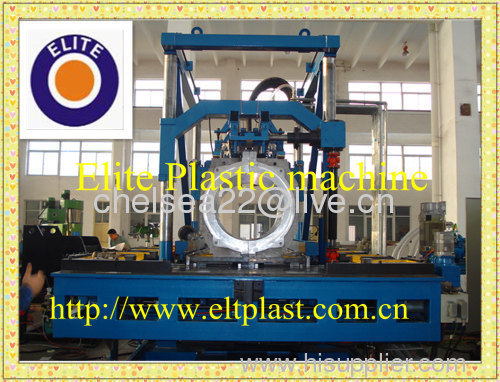 Double wall corrugated pipe machine