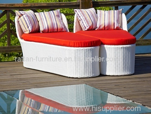 Outdoor Patio Garden Furniture PE Rattan Wicker Daybed Chaise Lounge