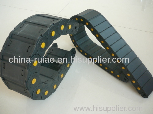 High speed guaranteed cable carrier chain