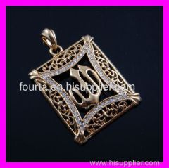 18 karat gold plated muslim pendant 1620206