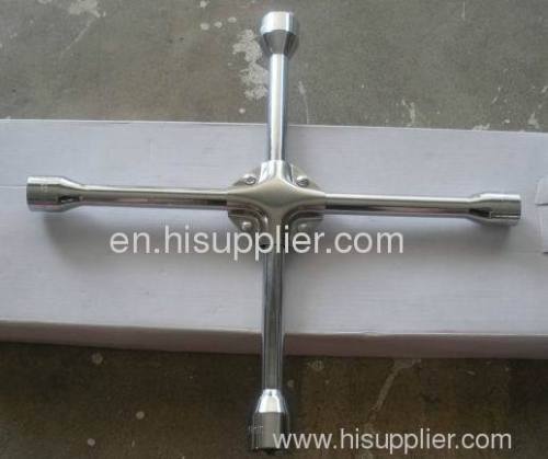 Cross wrench socket wrench