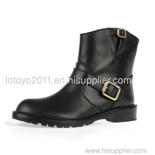 LOTOYO Lotoyo Round Toe Metal Button Army Ankle Boot LTYQC455D