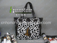 lady shoulder bag