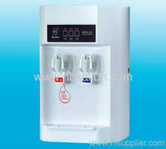 Wall-mounted pipeline water dispenser