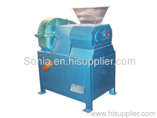 Pellet machine for rabbit feed