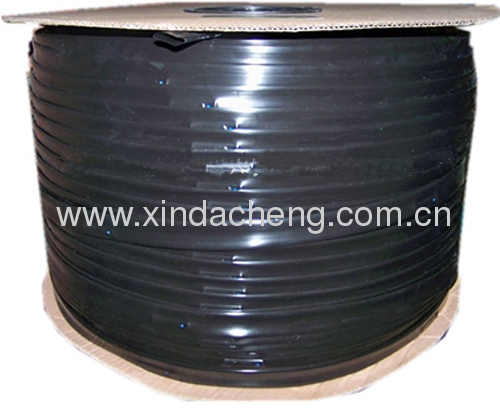 Drip irrigation pipe with continuous tape