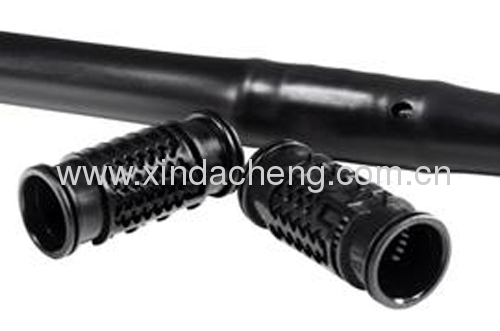 Drip irrigation pipe with Cylindrical emitter