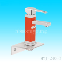 square single handle bathroom faucet