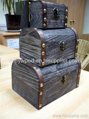 wooden gift box