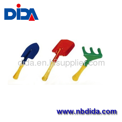 Garden spade and rake with wood handle