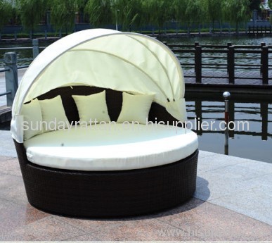 2013 new design all weather rattan sunbed