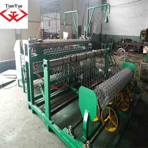 chain link fence machine