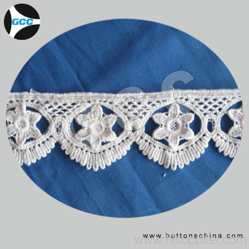 VENICE LACE WITH GARMENT