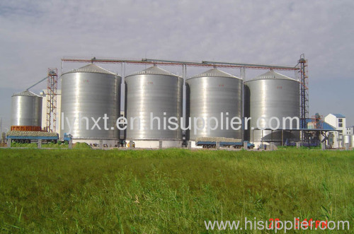 Grain steel silo with bolts and nuts