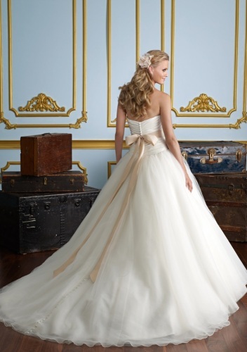 Top grade wedding dresses