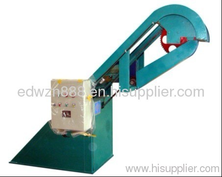 Rubber bucket conveyor