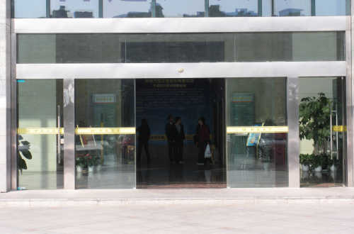 auto sliding door systems