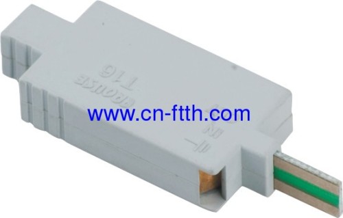 Single pair protection plug