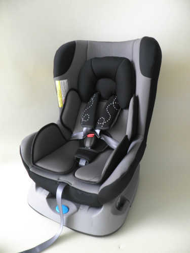 ECE BABY CAR SEAT 0-18KG R4