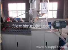 plastic extruding machine