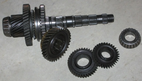 first-rank steel output gear shaft