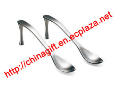 High-heeled shoes spoon