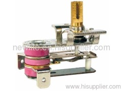 Adjustable bimetallic thermostat