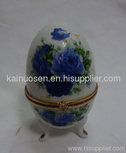 Ceramic egg jewellery box