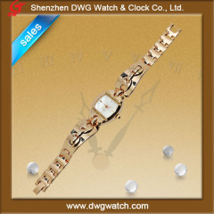 Zinc alloy bracelet watch for women