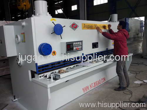 steel plate cutting machine