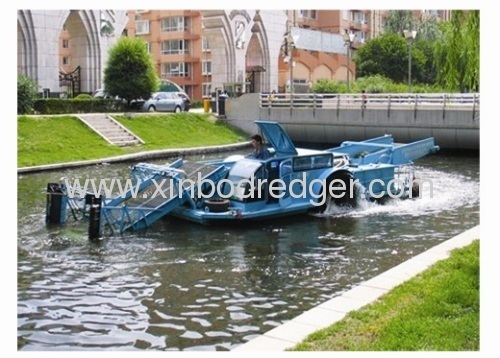 Middle Type Aquatic Weed Harvester