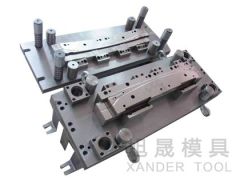 Metal stamping die for auto parts