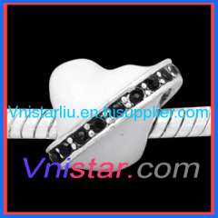 White heart enamel bead PBD3448-1 with jet stones