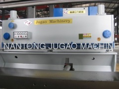 hydraulic guillotine cutting machine