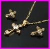18K Gold Cross Shape Deisgn Charm Pendant Jewelry Set 1120165