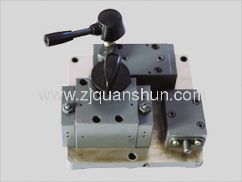 Hydraulic Components feed tank assembly