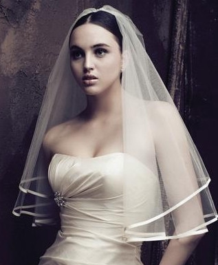Beautiful 2-tiers -54 inches wide Elbow satin edge Veil