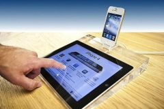 Iphone and Ipad Security Display Dock