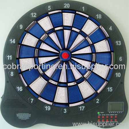 LCD scoring dartboard with dry battery