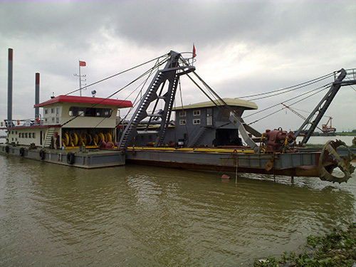 300 Pump Cutter Suction Dredger