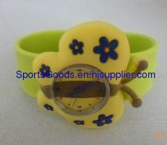 2012 developed Fashion Silicone animal slap watch