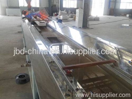 Wood plastic composite extrusion line