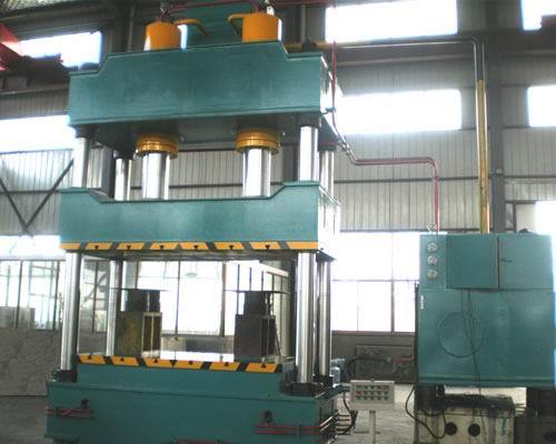 four columns hydraulic press